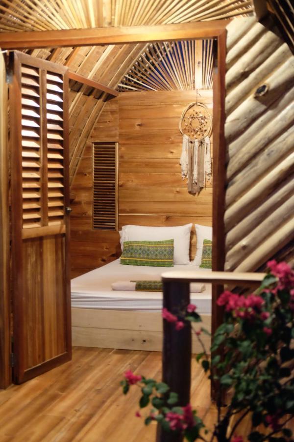 Palayan Paradise Huts سان فيسنتي المظهر الخارجي الصورة
