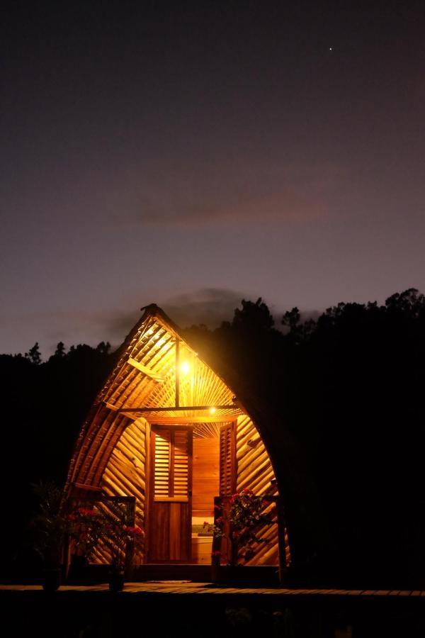 Palayan Paradise Huts سان فيسنتي المظهر الخارجي الصورة