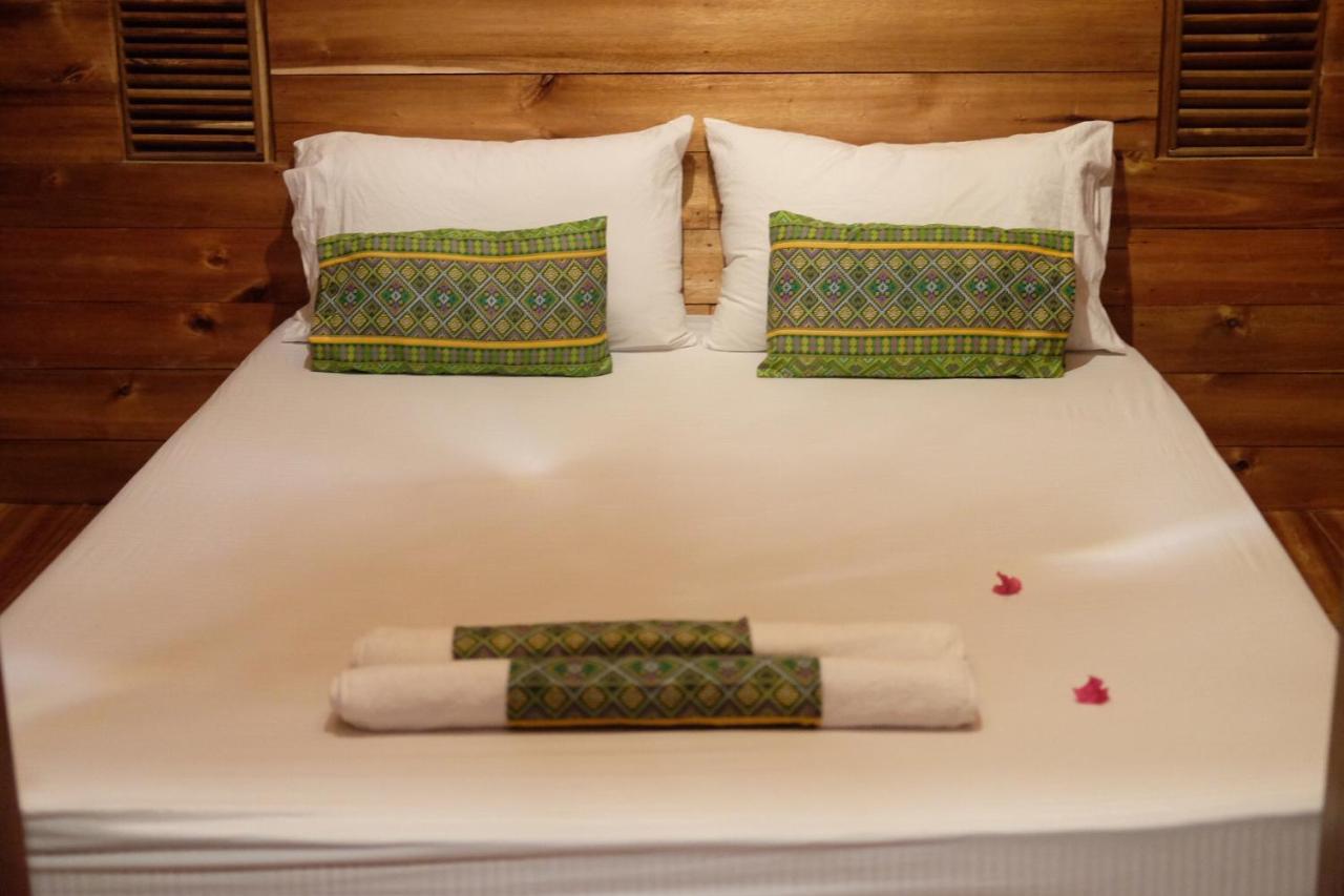 Palayan Paradise Huts سان فيسنتي المظهر الخارجي الصورة